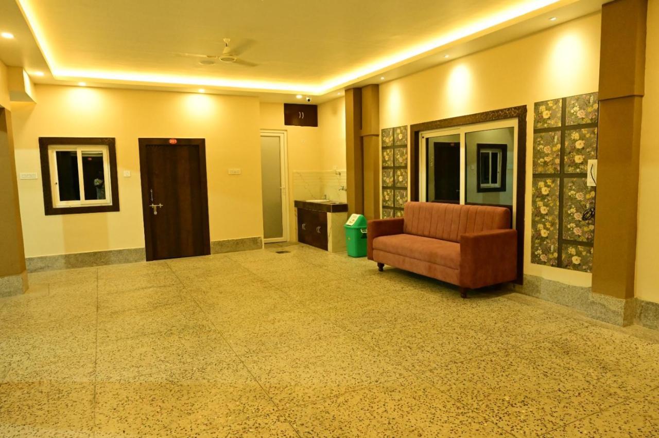 Chanduka Palace Puri Luaran gambar