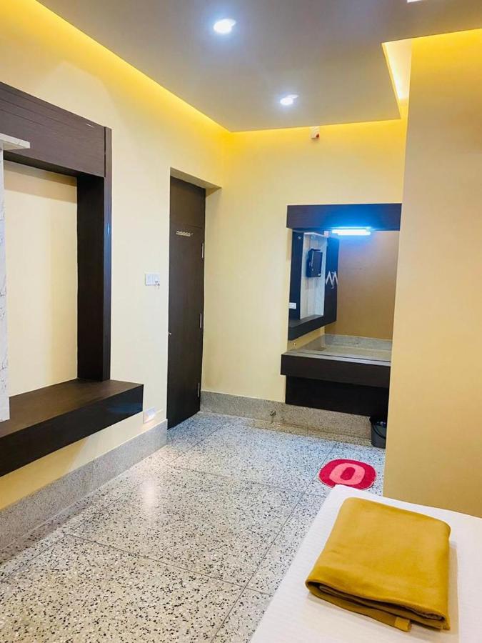 Chanduka Palace Puri Luaran gambar